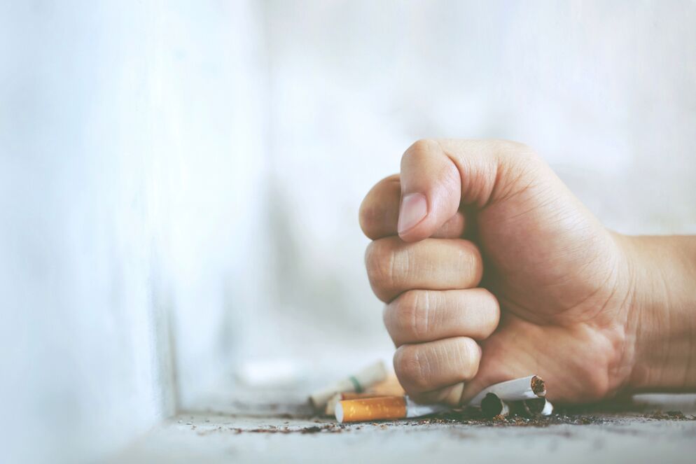 hoe u uzelf kunt dwingen te stoppen met roken